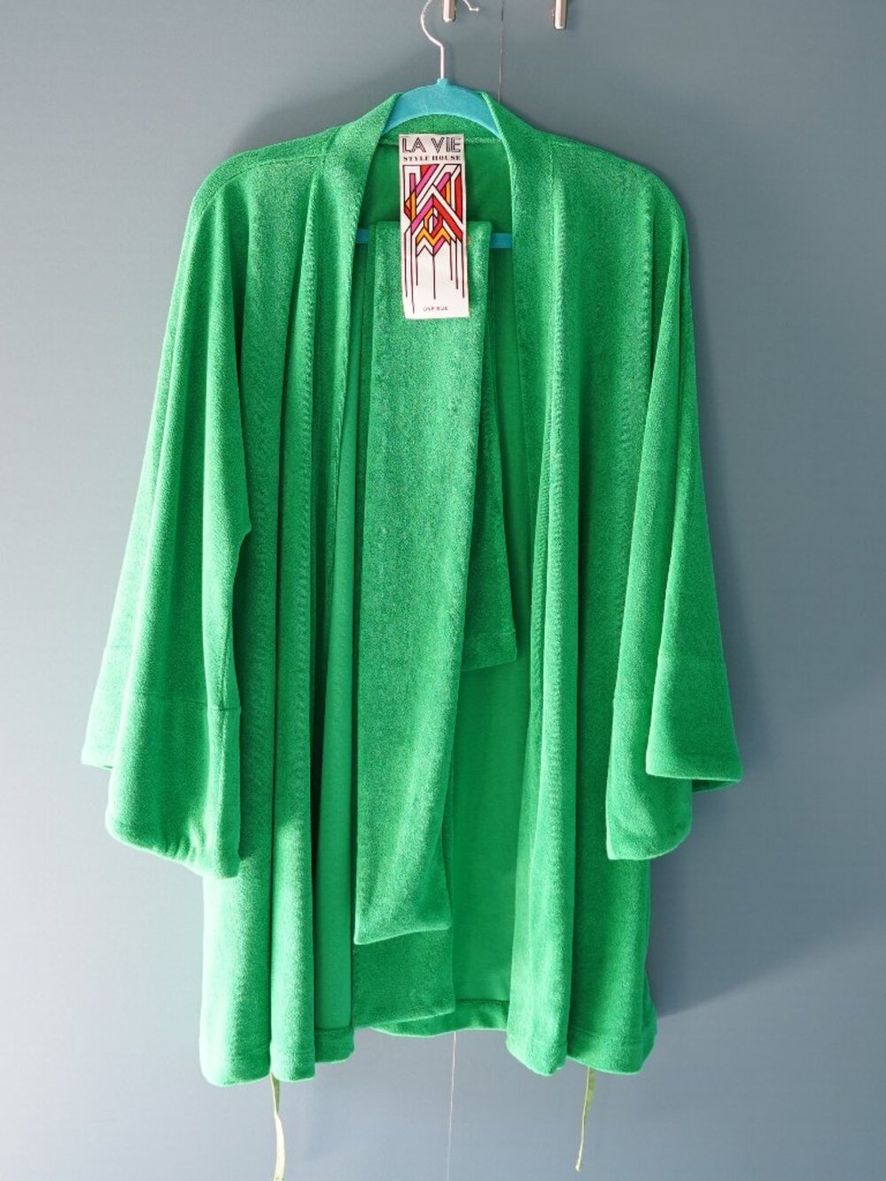 NWOT La Vie Style House Kelly Green Belted Robe Mini Wrap One Size